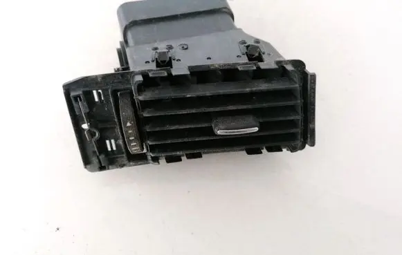Audi A6 S6 C5 4B Dash center air vent grill 4B1820902