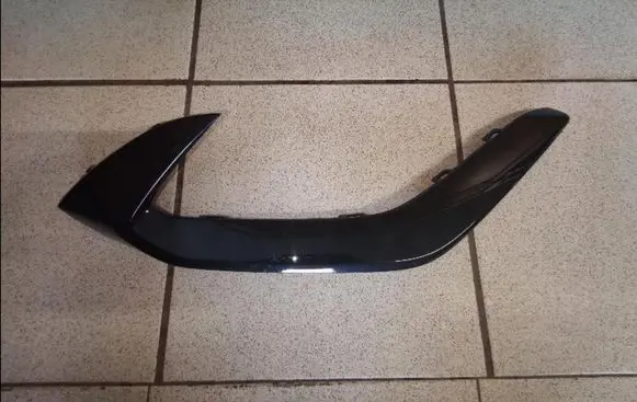 KIA Sportage Front bumper splitter molding 86596R2CA0