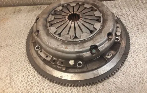 Mini One - Cooper Coupe R56 Clutch set kit 7561765 7557169