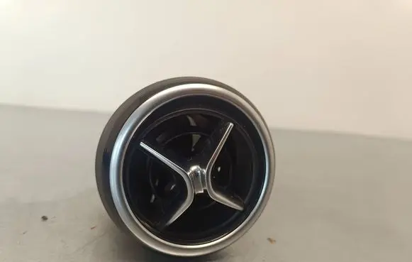 Mercedes-Benz B W246 W242 Dash center air vent grill A2468304100 235849 Y121163100