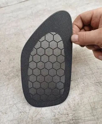 Side speaker trim/cover
