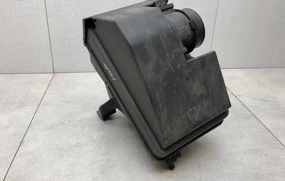 Hyundai Tucson TL Air filter box 28110D3200