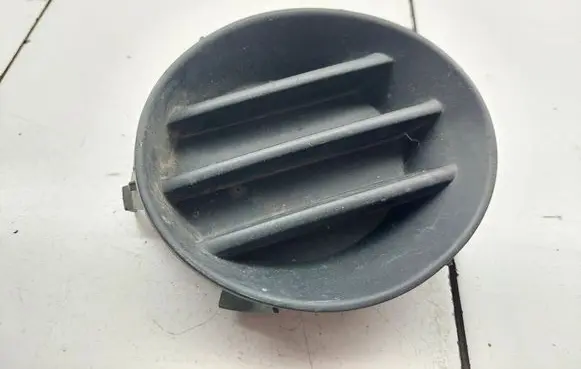 Toyota Corolla Verso E121 Front fog light trim/grill 5212813060