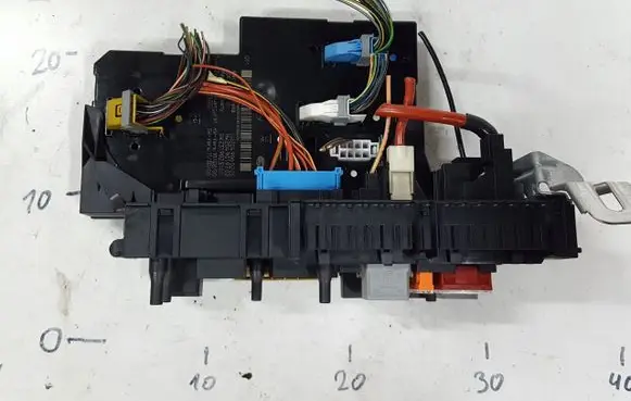 Mercedes-Benz C W204 SAM control unit 2049060205