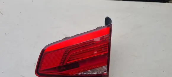 Volkswagen PASSAT B8 Tailgate rear/tail lights