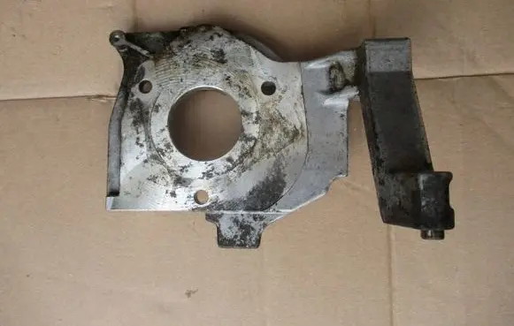 Citroen C4 I Fuel pump bracket 9654959880