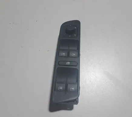 Volkswagen Tiguan Electric window control switch 1K4959857B
