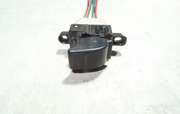 Mazda 6 Electric window control switch 3583K33