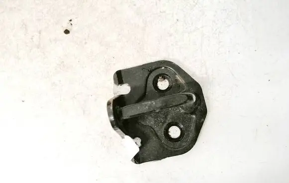 Ford C-MAX I Front door lock loop/hook striker 