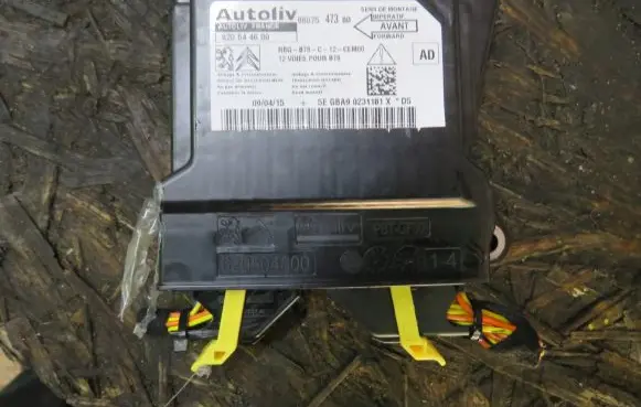 Citroen C4 II Picasso Airbag control unit/module 9807547380