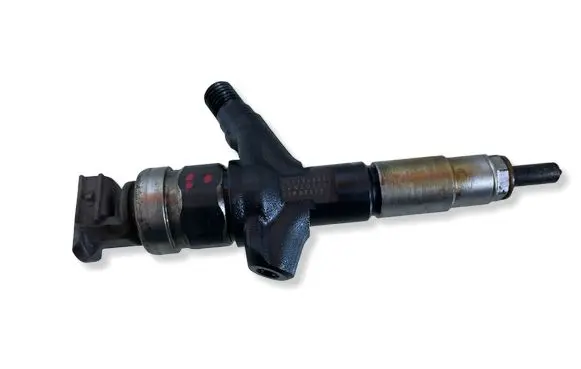 Subaru Forester SH Fuel injector 16613AA030 05M09692