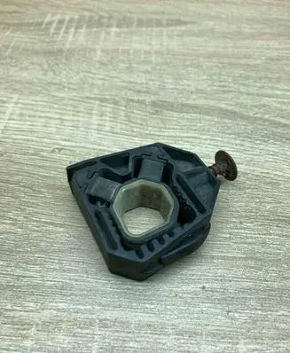 Volkswagen PASSAT B6 Radiator mount bracket 1K0121667D