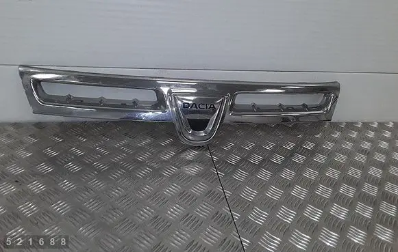 Front bumper lower grill