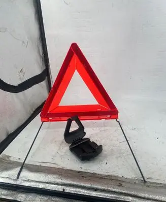 Mercedes-Benz C W204 Hazard Warning Triangle Mounting Bracket A2048900114 A2048900197