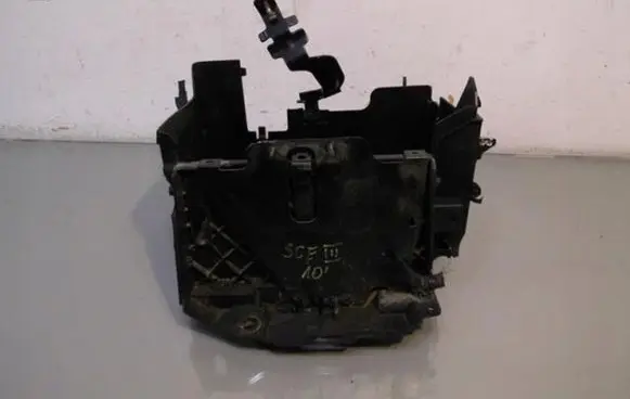 Renault Scenic III - Grand scenic III Battery box tray 