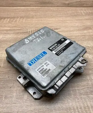 BMW 5 E34 Engine control unit/module ECU 2243421 0281001181
