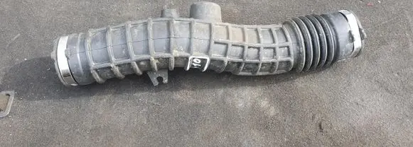 Dacia Duster II Air intake duct part 165780388R