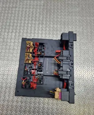 Volkswagen Touran I Comfort/convenience module F005V00456 1K0937049K