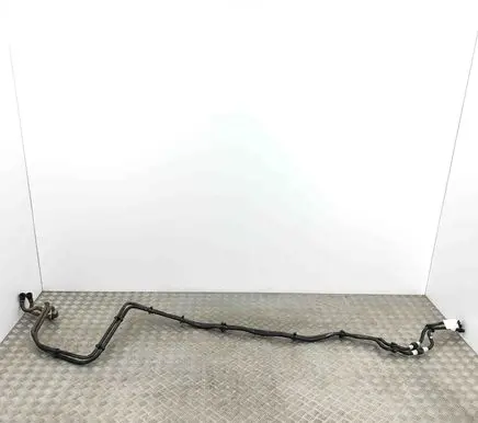 BMW i4 Engine coolant pipe/hose 8475696 8475697