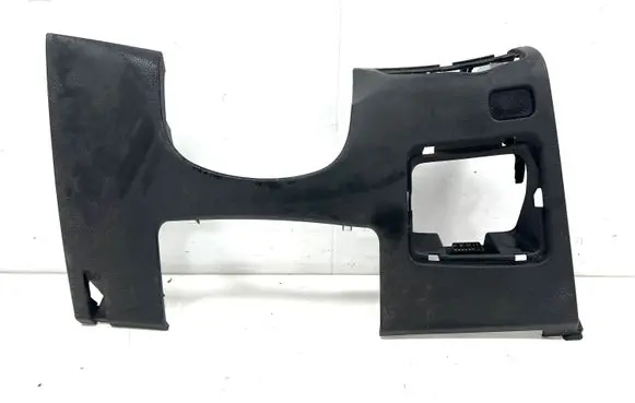 Hyundai i40 Dashboard lower bottom trim panel 