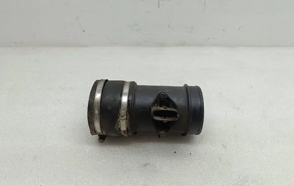 Opel Frontera B Mass air flow meter 0281002184