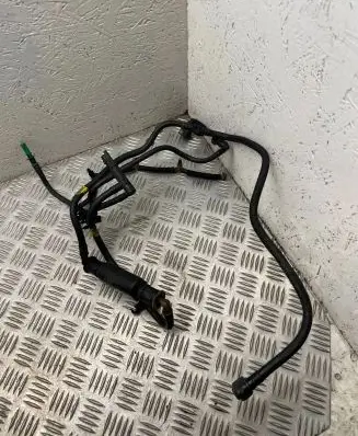 Fuel return line/hose