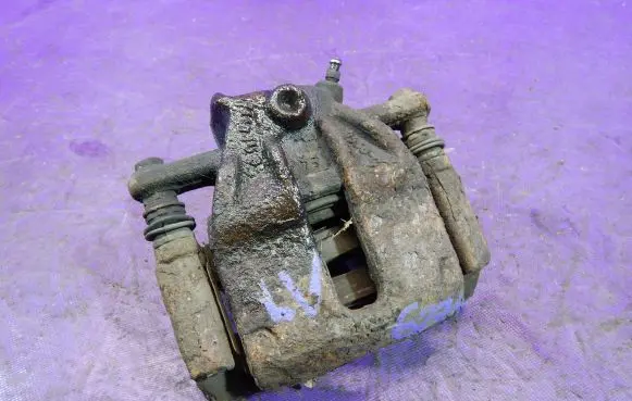 Nissan Micra Front brake caliper