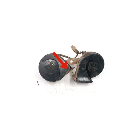 Audi A6 S6 C4 4A Horn signal CH203533 35717 73345