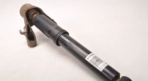 Volvo XC90 Rear shock absorber/damper 32246744