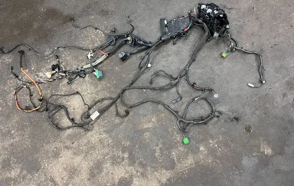 Volvo XC60 Engine installation wiring loom 32200114 31473770 648587384