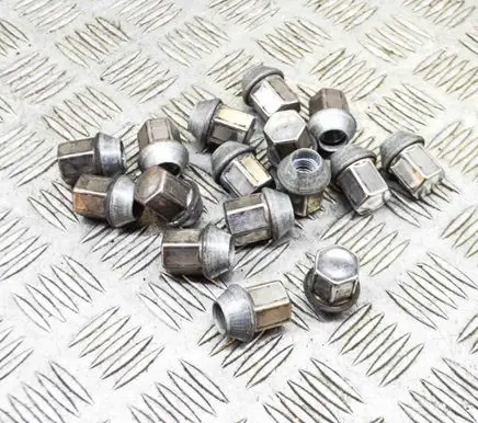 Jaguar I-Pace Nuts/bolts 