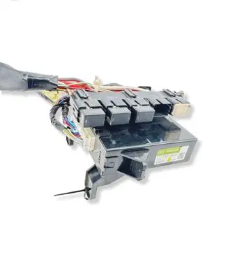 Subaru Outback Fan control module 1777006920