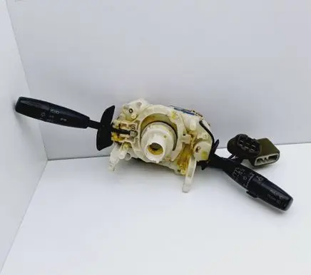 KIA Shuma Wiper turn signal indicator stalk/switch 