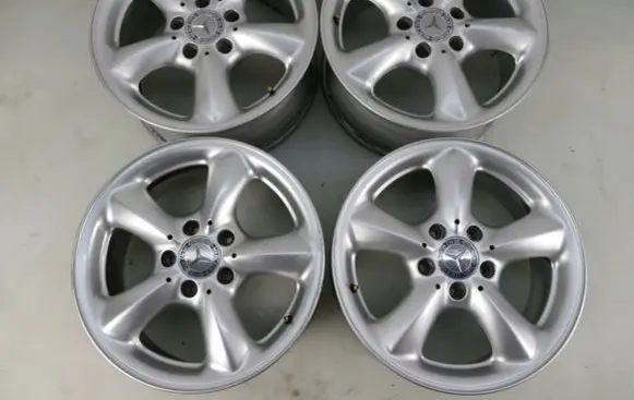 Mercedes-Benz SLK R170 R16 alloy rim 1704010802 1704010702
