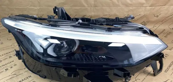 Audi A3 S3 8V Headlight/headlamp