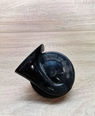 Audi A4 S4 B5 8D Horn signal 0091001