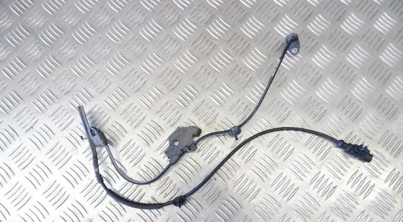 Toyota Avensis T270 ABS brake wheel speed sensor 8954302061 0265007806