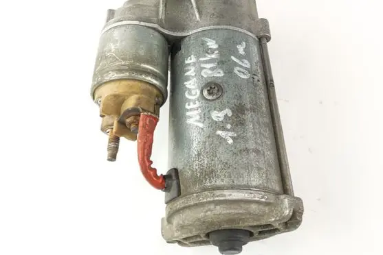 Renault Megane II Starter motor 8200583014 D7R49 27B60690KZ