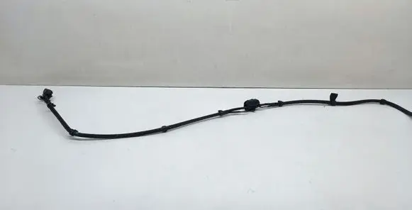 BMW 2 F46 Windshield washer spray nozzle 
