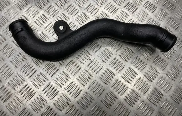 Audi A4 S4 B5 8D Intercooler hose/pipe 8D0145844A