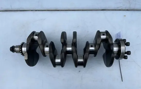 Volkswagen Golf V Crankshaft 038L