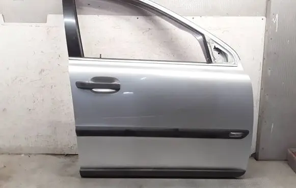 Volvo XC90 Front door 