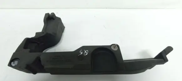 Audi Q5 SQ5 Fender foam support/seal 8R0823732A