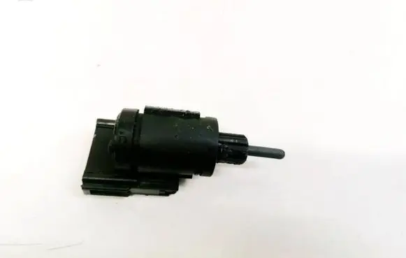 Volkswagen Golf Plus Brake pedal sensor switch 3B0945511C