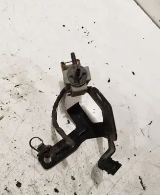 Hyundai i40 Vacuum valve 351202A400