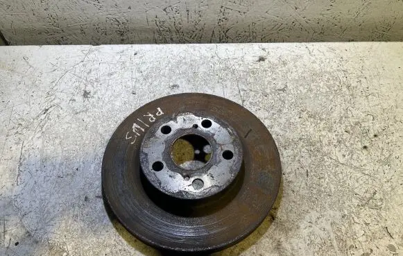 Toyota Prius (XW20) Front brake disc