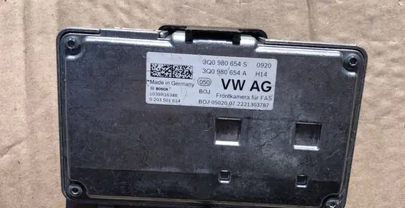 Volkswagen T-Roc Windshield/windscreen camera 3Q0980654S 1039R16348 3Q0980654A
