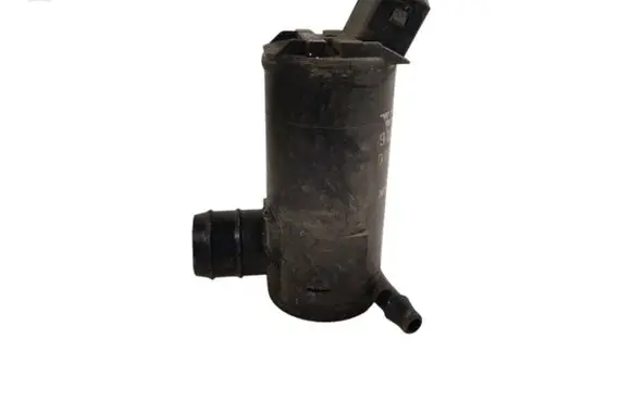 Volvo V70 Windscreen/windshield washer pump 9169611 060210395