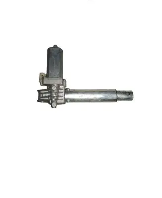 BMW 5 E60 E61 Seat adjustment motor 8321087 0390203234
