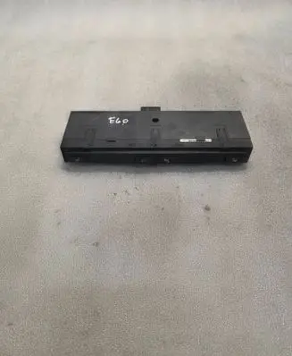 BMW 5 E60 E61 Seat heating switch 6985750 601574 13580662